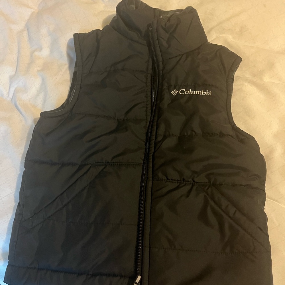 Columbia Black Puffer Vest